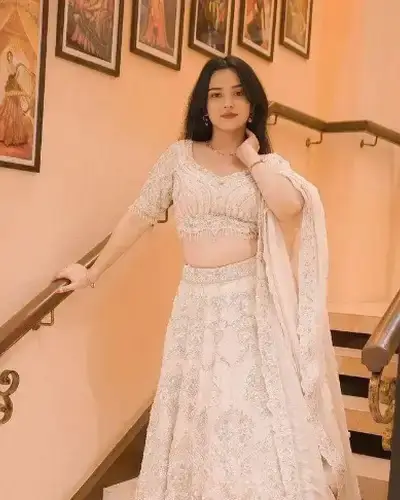 Escort Service In Jalgaon